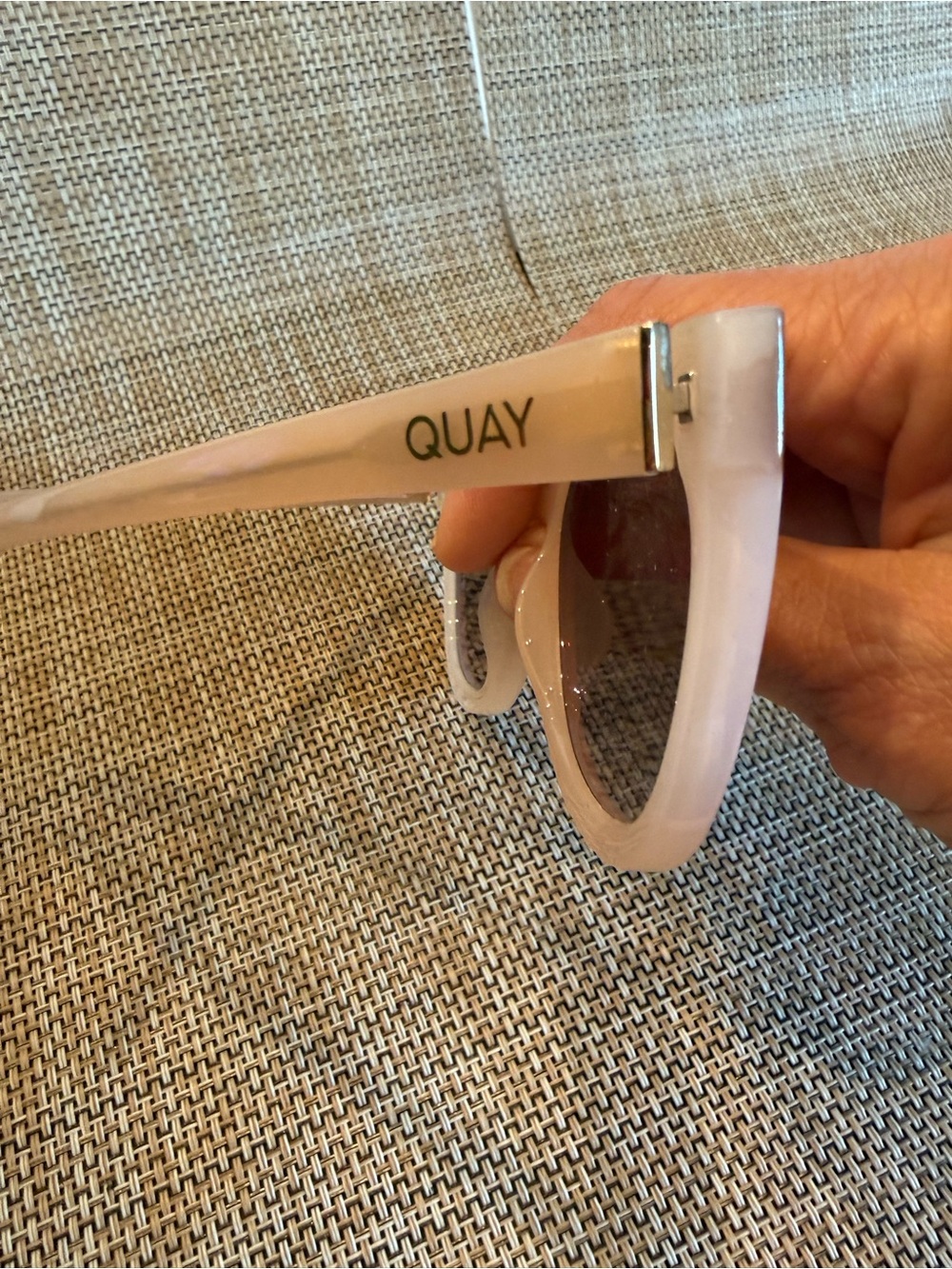 Quay Australia Blush Round Sunglasses with Dark Lenses - Picture 2 of 5